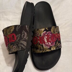 GUCCI | Blind For Love Embroidered Jacquard Track Pool Slides Men’s Size 12 EUC